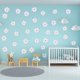 thumbnail image 4 of Pack de 2 pegatinas de pared para habitación infantil, margaritas blancas, pegatinas de pared autoadhesivas, decoración de pared, 4 of 5