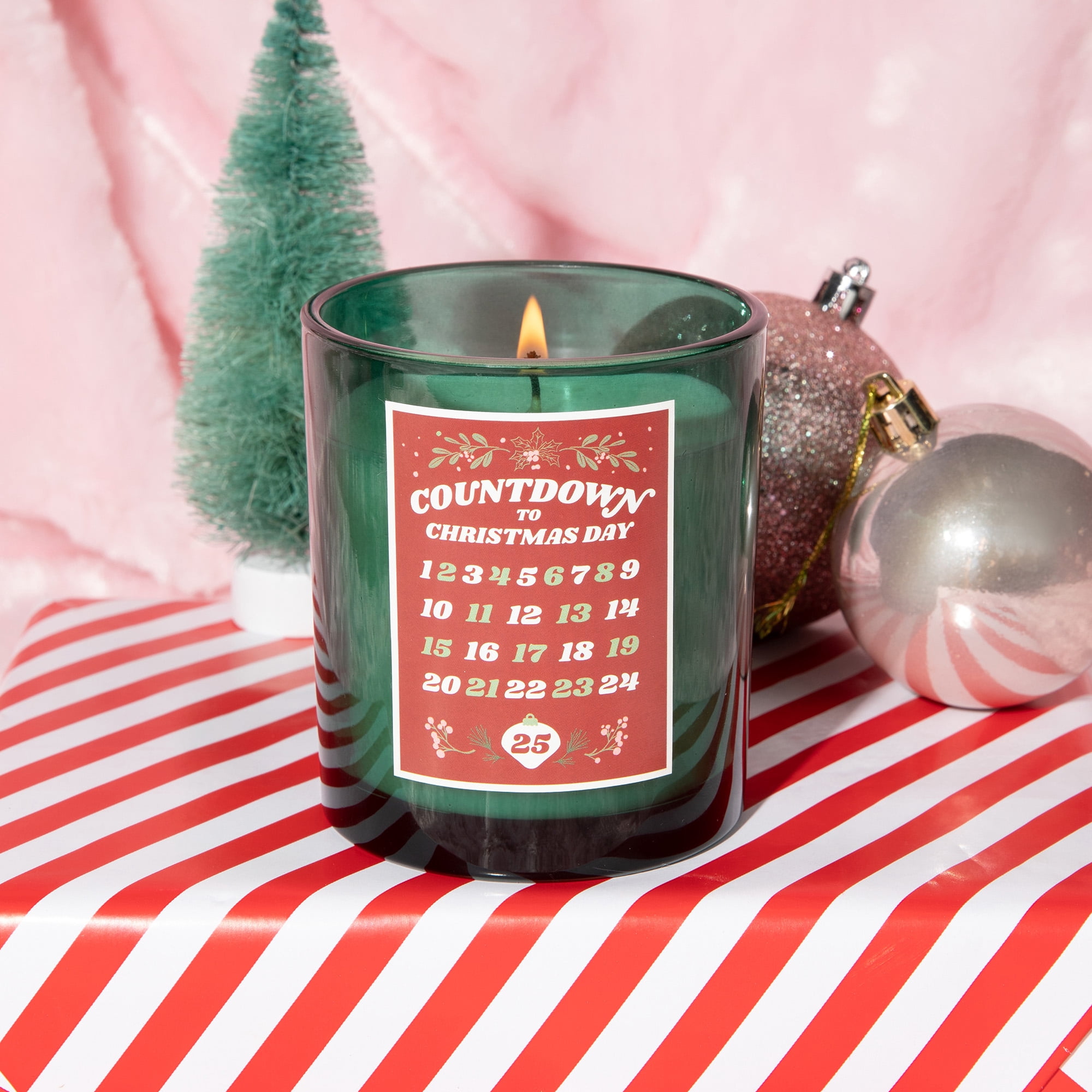 Mainstays 1-Wick Glass Jar Candle, Countdown to Christmas, Alpine Forest, 7 oz
