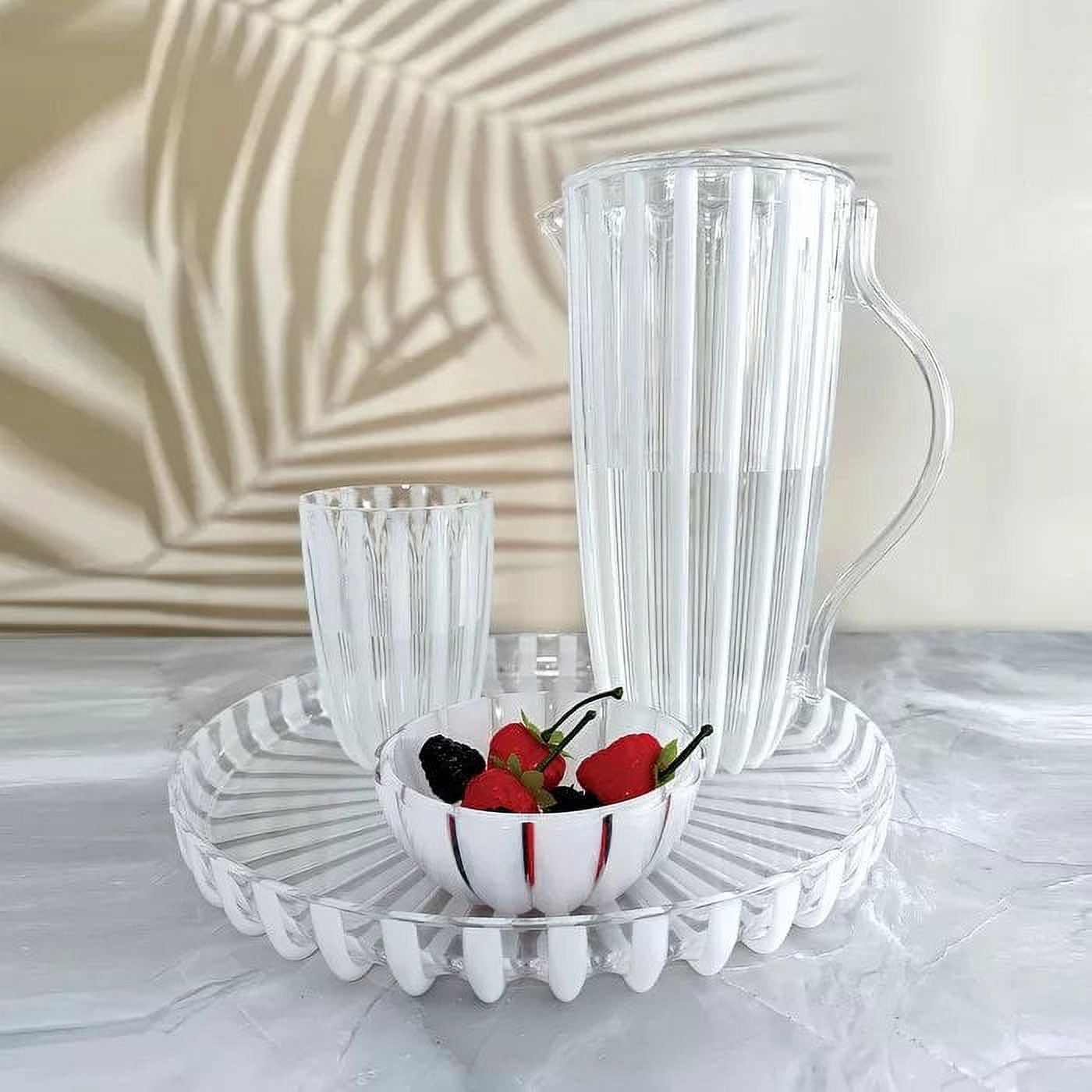 Guzzini Dolcevita White Pitcher with Lid Bio-Based Plastic 1.75L Outdoor Indoor Entertainment Modern Elegant