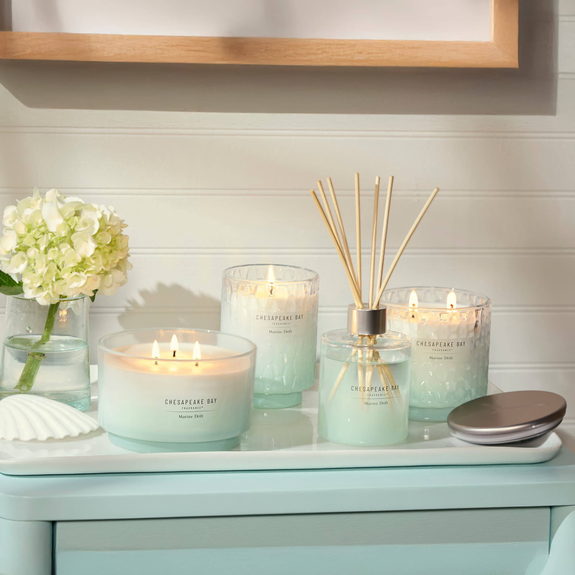 Chesapeake Bay Candle 8 oz | Marine Drift Scent |Exclusive Mood Evoking Fragrance |Textured Sea Glass-Inspired Jar | Premium Soy Blend Wax with Essential Oils