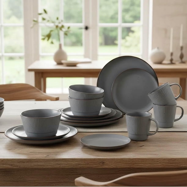 Red Velvet Vajilla de Cerámica - Set de 16 Piezas para 4 Personas | Platos Llanos, Platos de Postre, Cuencos de Cereal/Sopa y Tazas | Diseño Elegante, Resistente y para Uso Diario