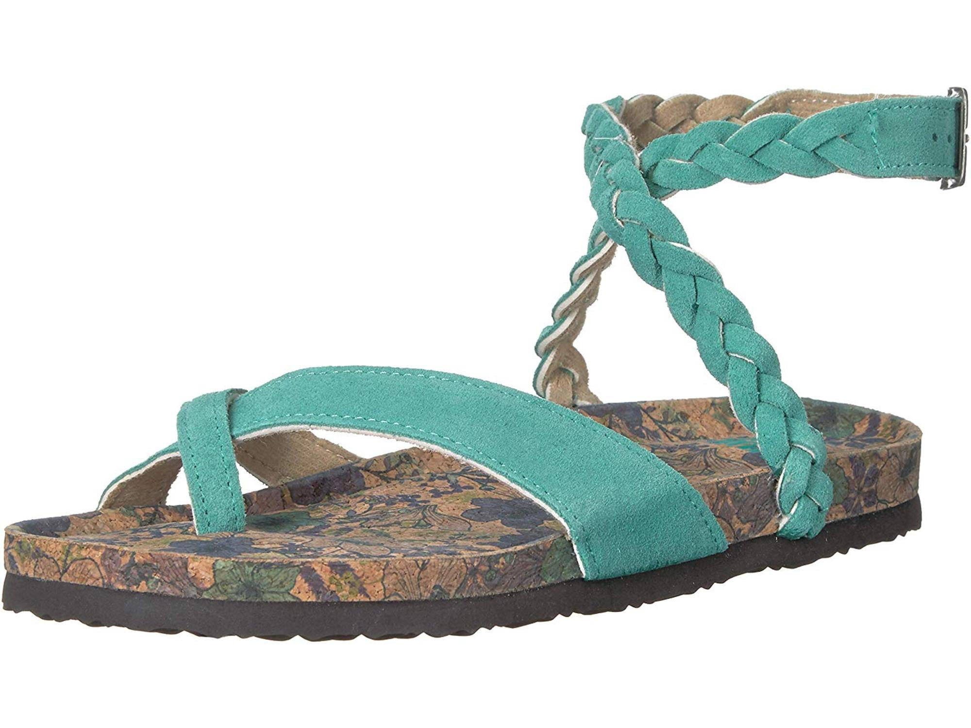 muk luks gladiator sandals