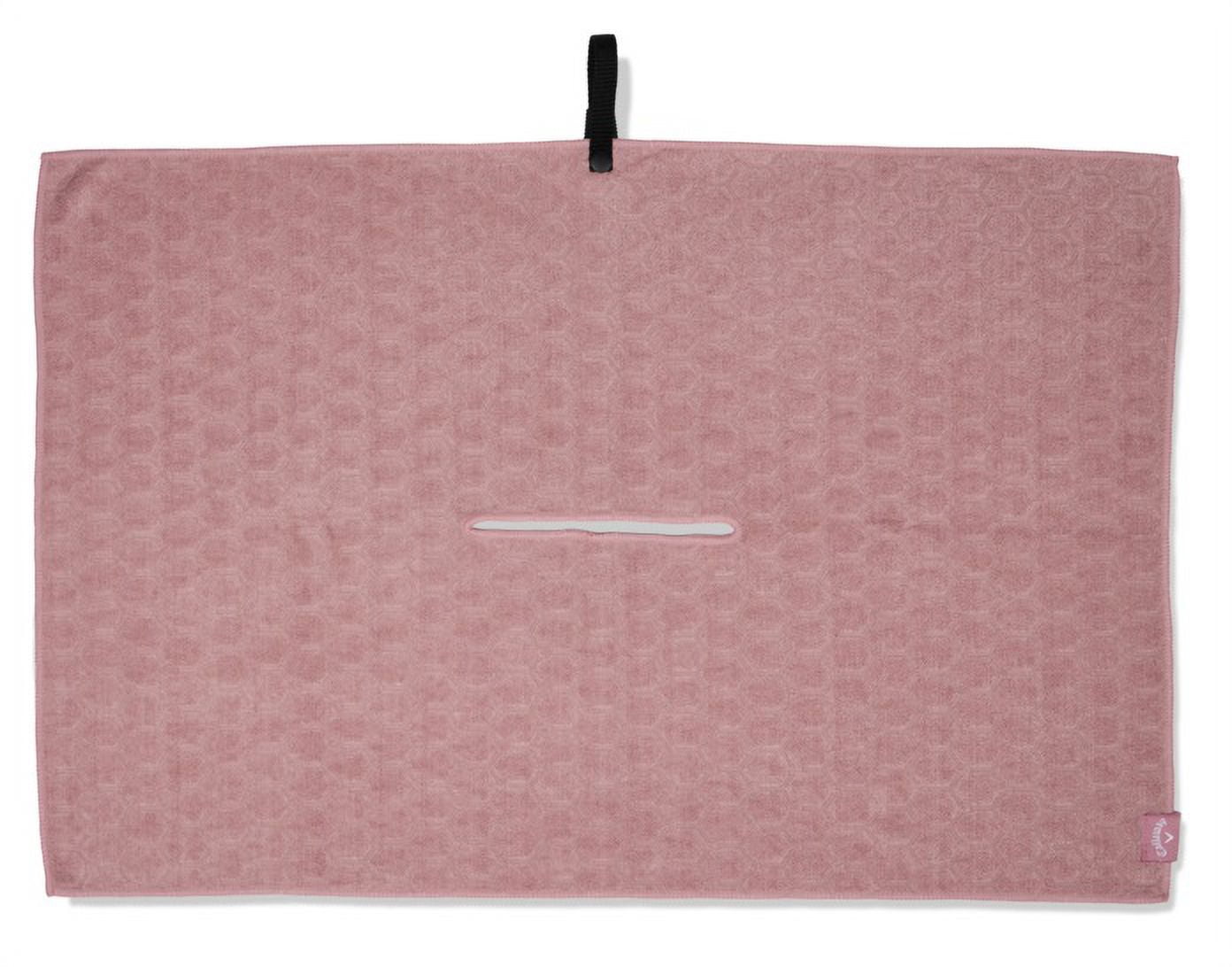 Callaway Golf Outperform Mauve Towel New