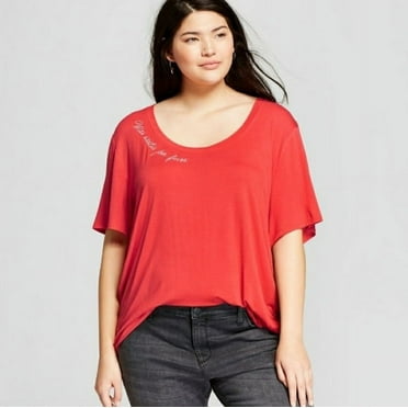 Fifth Sun Women's Scoop Neck Embroidered "Mas Siestas Por Favor" Short Sleeve T-Shirt - Fiery Coral - (Small)