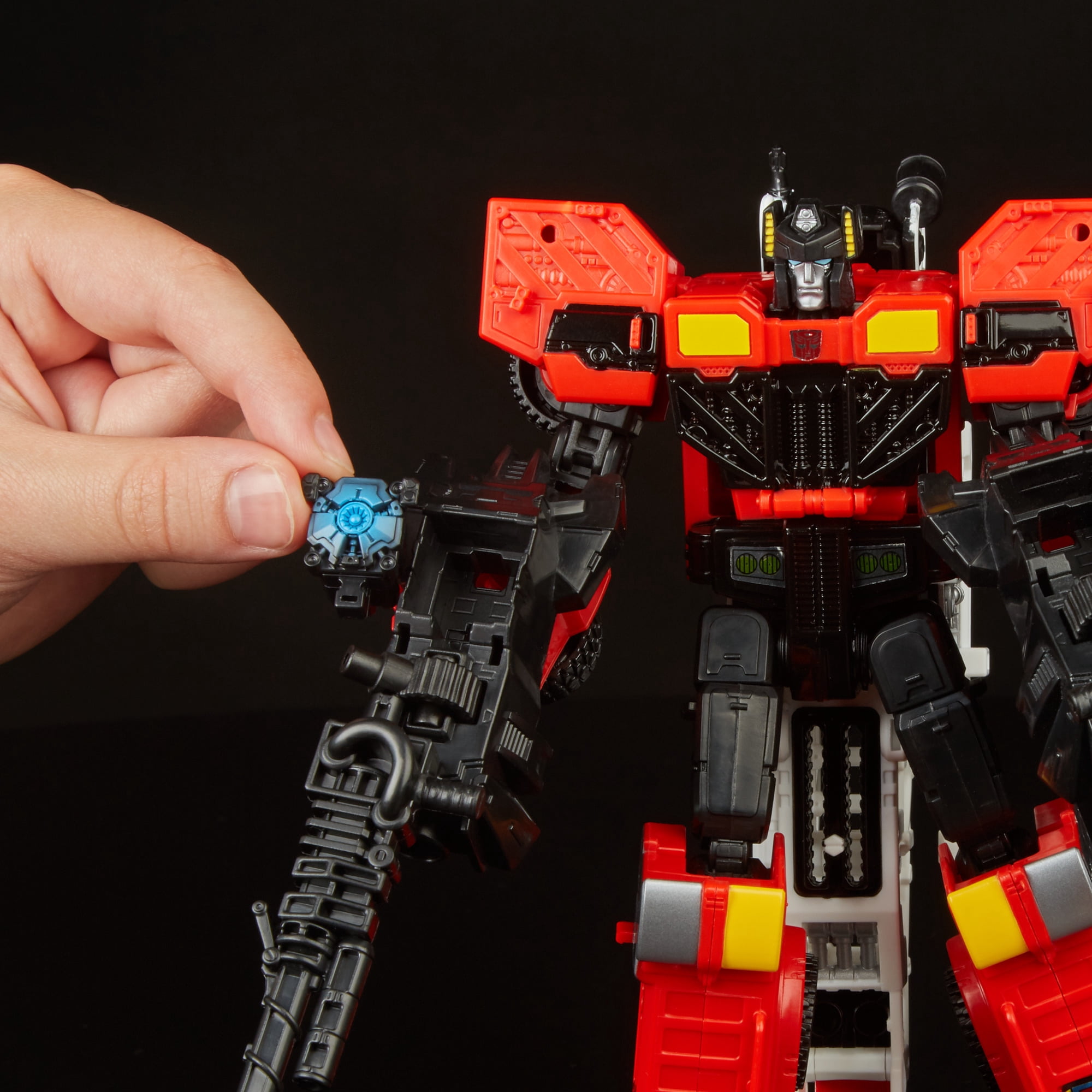 TRANSFORMERS GENERATIONS POWER OF THE PRIMES VOYAGER INFERNO