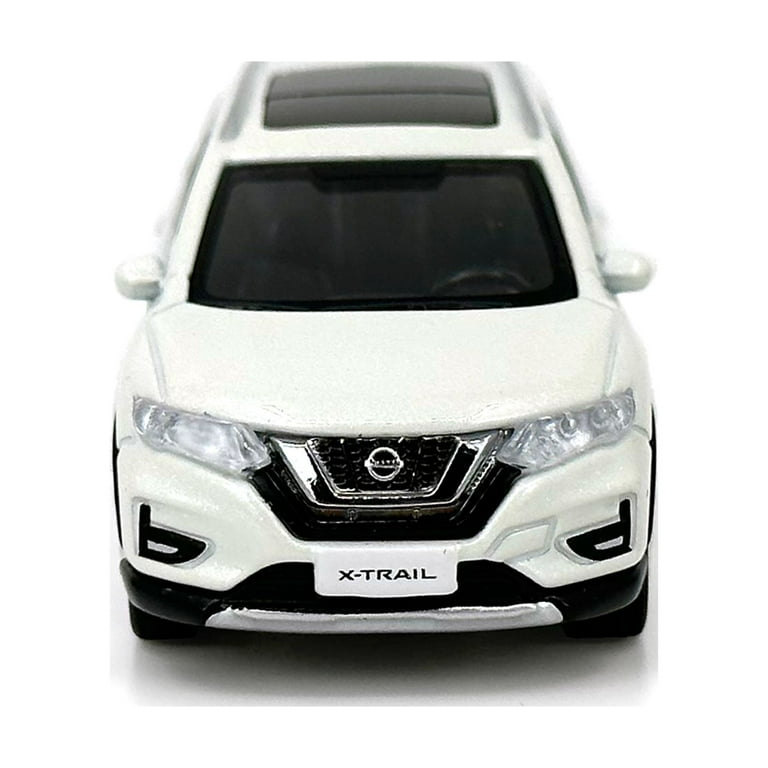 Paudi Nissan X-trail 2018 Diecast Model Miniature Toy Car Play