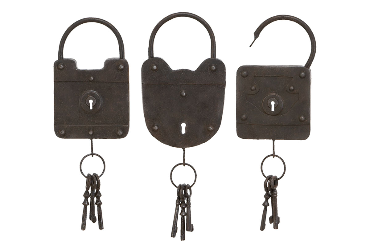 Metal Key 3 assorted To Keep The Keys Safe And In Style