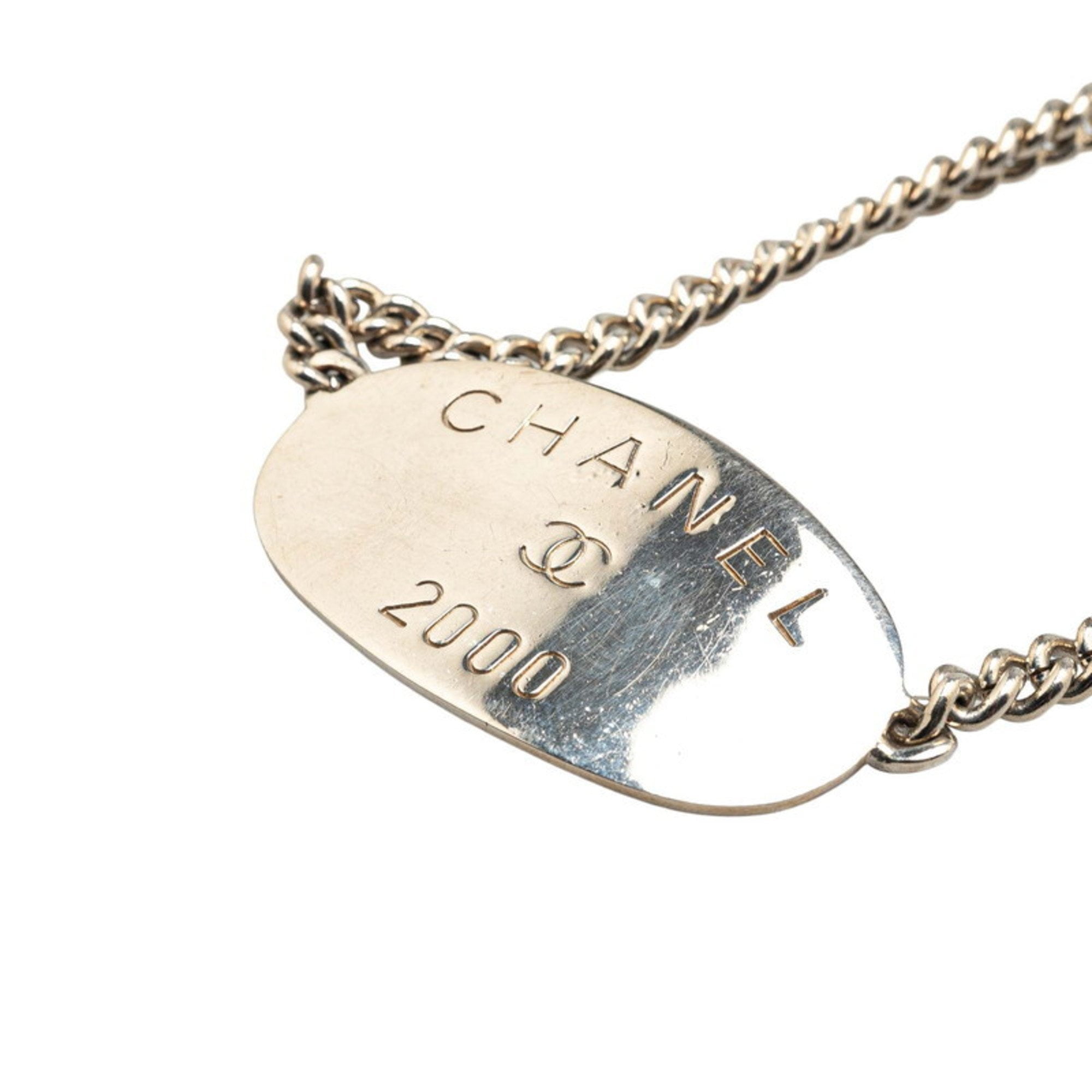 Pre-Owned Chanel Oval Tag 2000 Chain Necklace in Silver Metal for Women (Good)