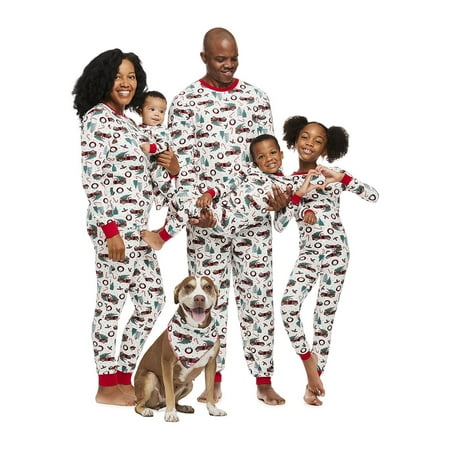 Jolly Jammies Classic Heritage Christmas Print Matching Family Christmas Pajama Set