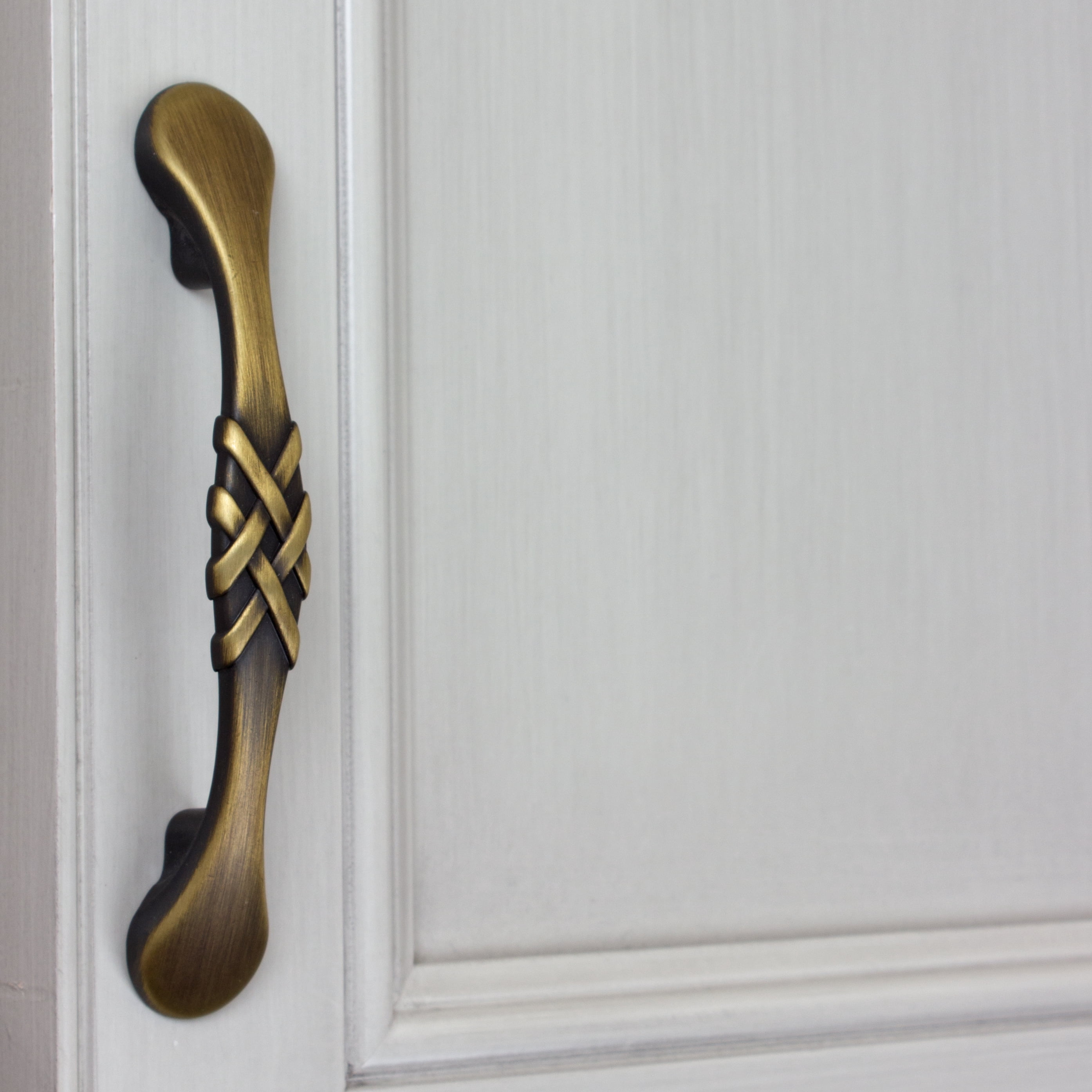GlideRite 3 in. Center Classic Braided Cabinet Hardware Pull Handles, Antique Brass, Pack of 25