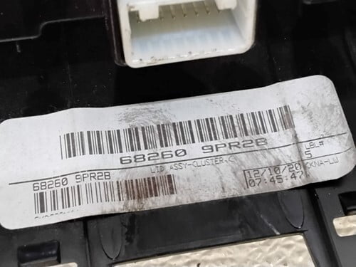 Pre-Owned 2020 Nissan Sentra Radio Control Panel w/ Climate Controls 9PR8A 210273 OEM - Verify Specific Vehicle Fitment In Description - (Good)