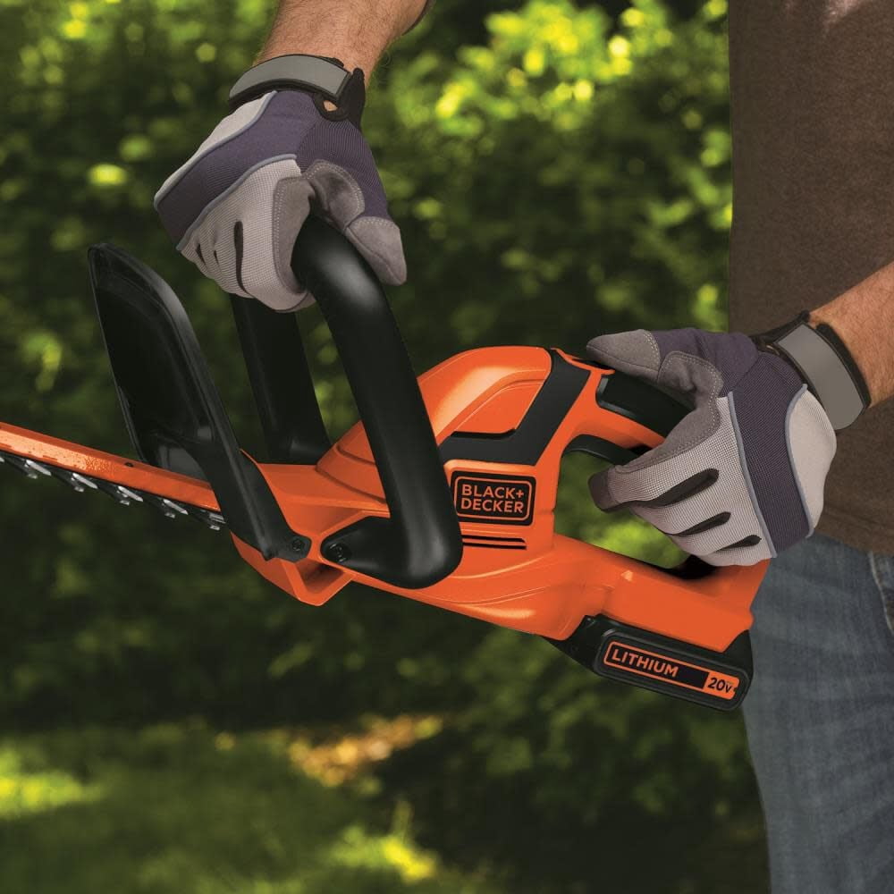 BLACK+DECKER LHT2220B 20V MAX* Lithium 22 in. Hedge Trimmer (Bare)