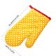 thumbnail image 5 of Inteprter Guantes resistentes al deslizamiento para altas temperaturas, guantes de mano para horno microondas, guantes de algodón resistentes al desgaste Cocina y Comedor Pequeños puntos amarillos Inteprter HA063608-03B, 5 of 6