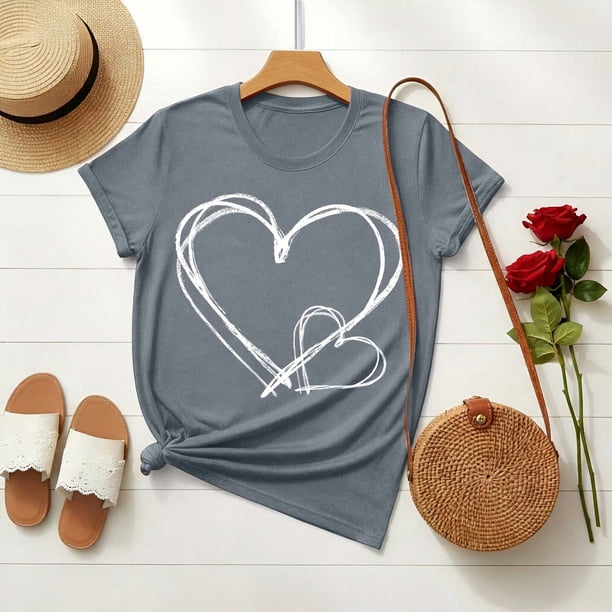 Xuyuer Women's Lover Printed Round Neck Short Sleeve T-Shirt, Cute Casual Graphic Tee Top for Date Nights, Anniversary Gifts and Couple Outfits