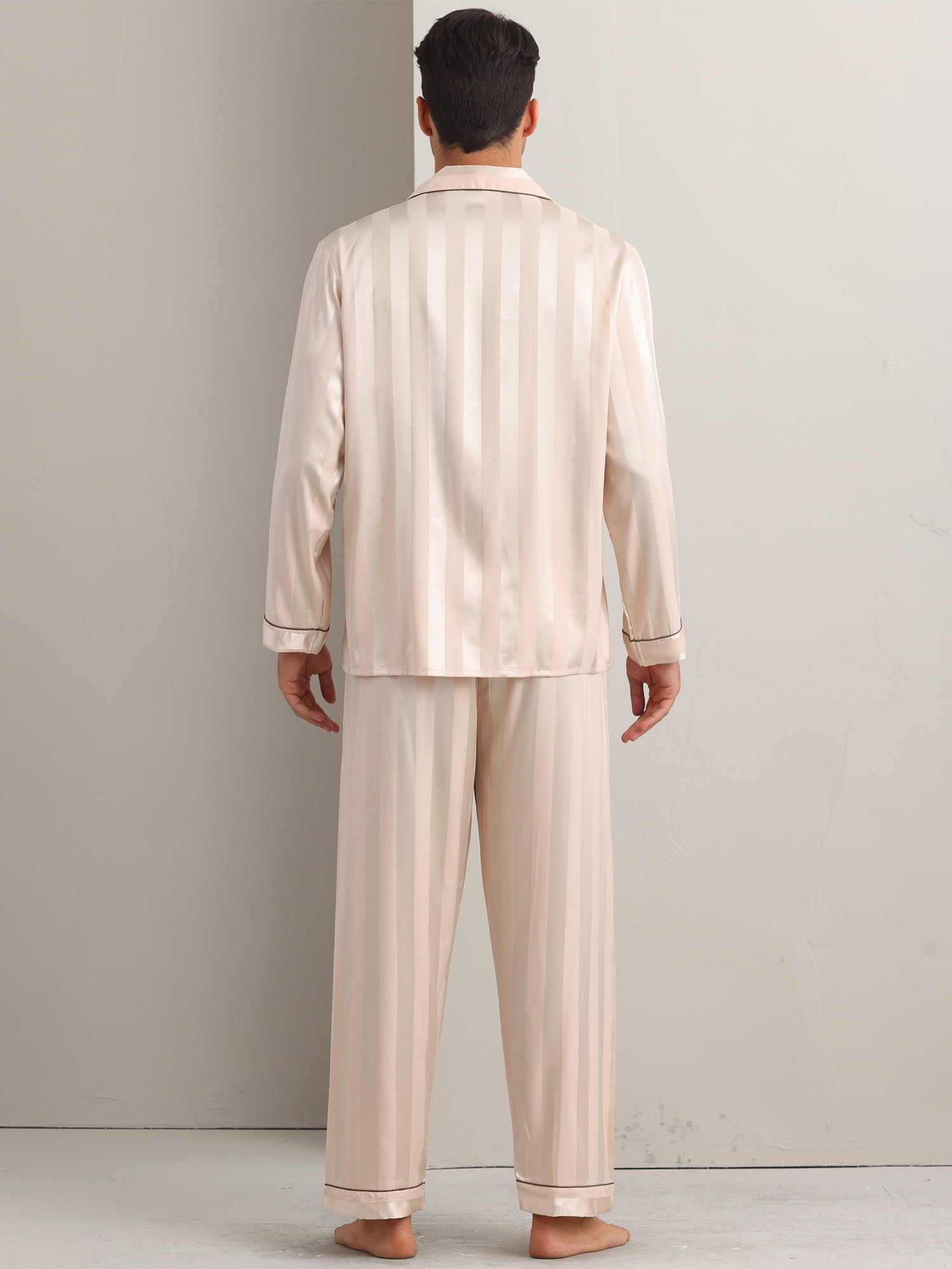 DARING DIVA Men's 2-Piece Long Sleeve Top And Pants Striped Pajama Set XL Champagne