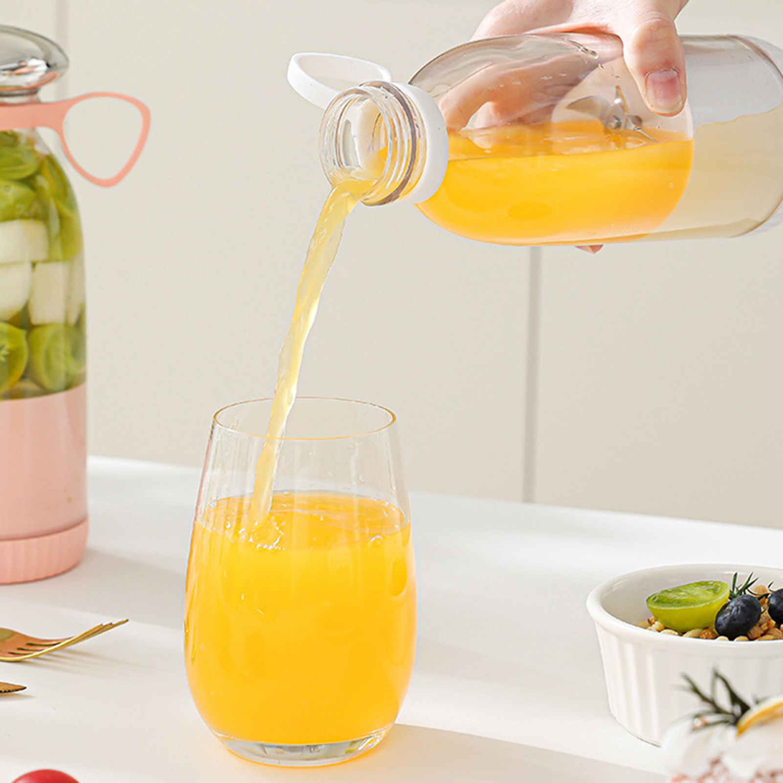 Yesbay Fruit Juicer Blender High Speed USB Rechargeable Fruit Vegetable Blender