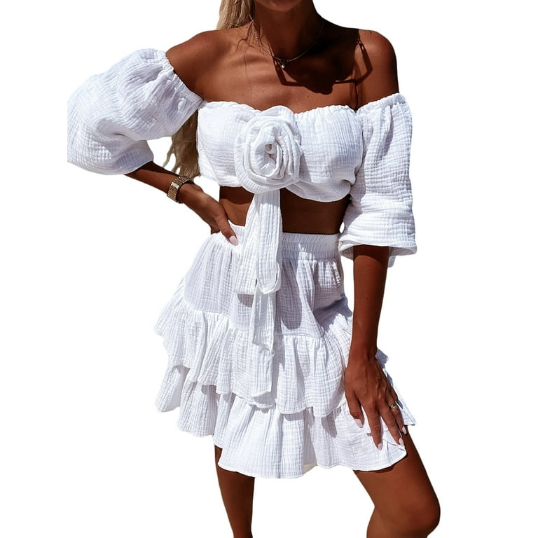 White ruffle store skirt 3d