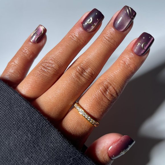 Uñas Postizas Glamnetic Scarlet Spell Cat‑Eye