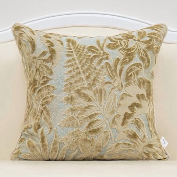 Alerfa Housse de Coussin Carrée Beige 20 X 20 Pouces Feuille d'Érable Brodée en Velours Housse de Coussin Lombaire Moderne de Luxe Décorative pour Canapé Salon Chambre Voiture