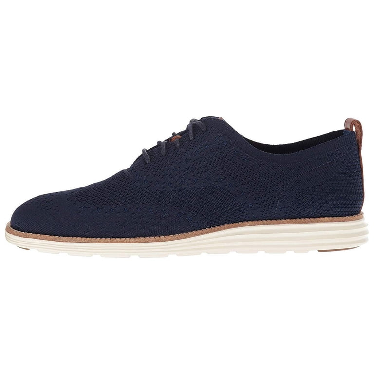 Cole Haan Men display picture 1