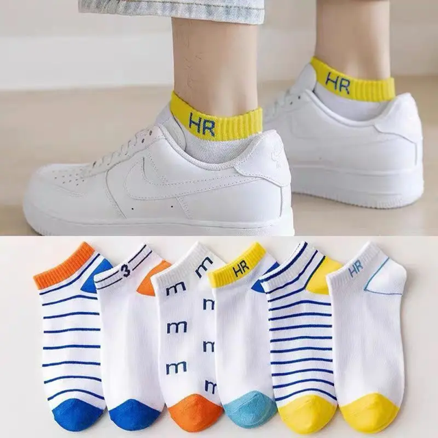 Calcetines Pop para mujer, calcetines cortos Ins de estilo japonés de baja ayuda para otoño/invierno, calcetines generados al por mayor de fábrica para primavera y otoño