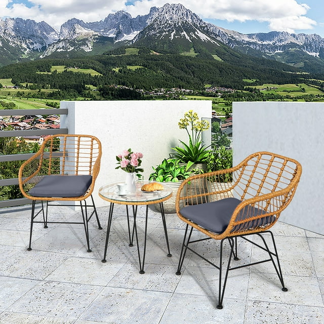 Gymax Ensemble Bistro de Patio en Rotin 3 Pcs Ensemble de Mobilier de Conversation avec Coussins Gris