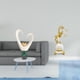 thumbnail image 2 of Escultura minimalista de caballo con forma de corazón. Figura decorativa moderna para sala de estar, escritorio, estante, dormitorio, centro de mesa., 2 of 8