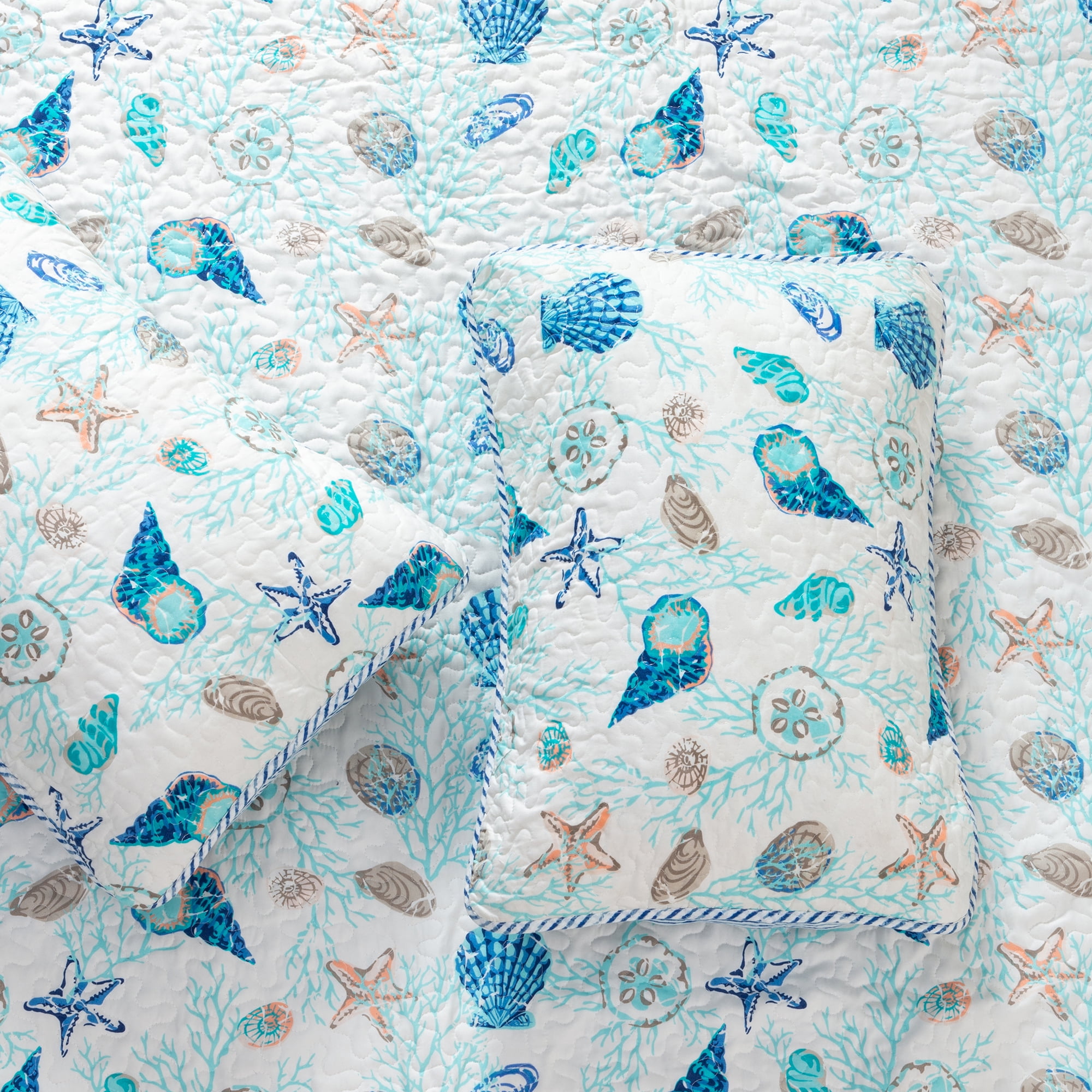 Coastal Quilt Set - Lightweight, Soft, All-Season - 3-Piece Reversible Coral Bedding Set (Full / Queen, Blue Coral)