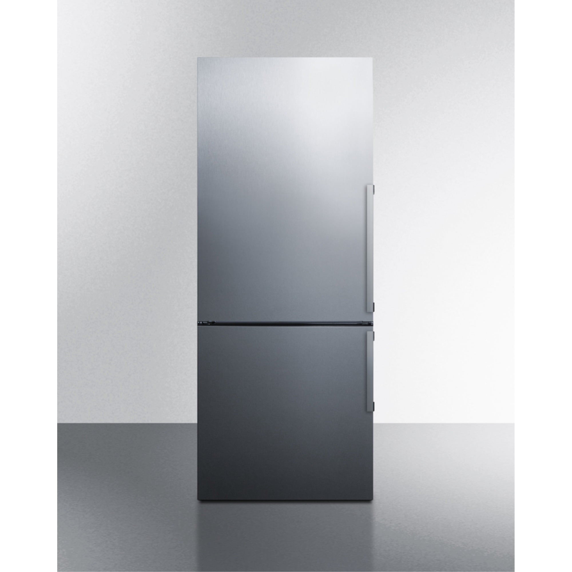 Frostfree ENERGY STAR certified bottom freezer refrigerator in