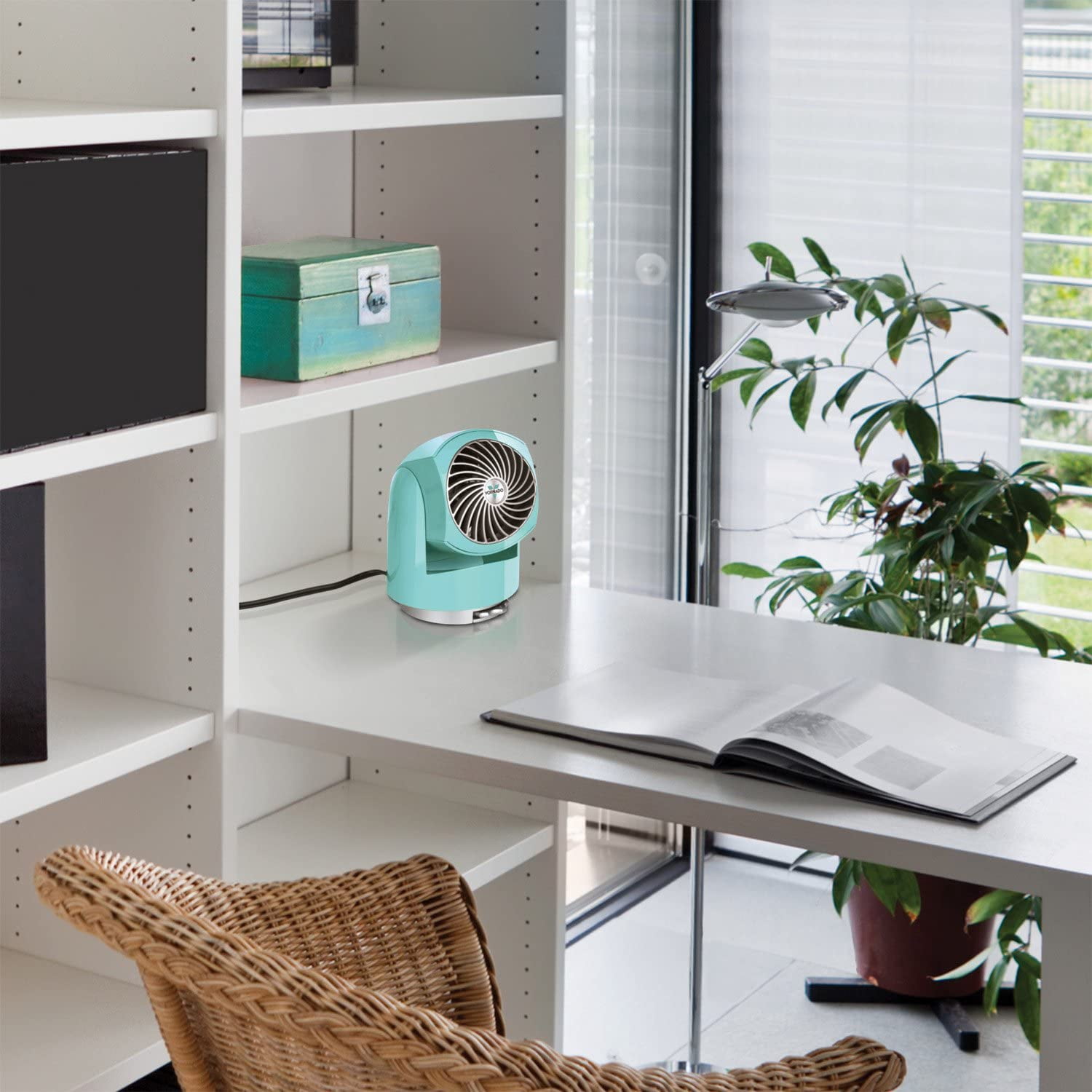 Vornado Flippi V8 2-Speed Adjustable Tilt Personal Air Circulator Fan