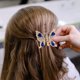 thumbnail image 4 of Pinza de pelo de mariposa con pedrería móvil para mujer - Horquilla 3D con alas aleteantes, 2,17 x 1,57 pulgadas, accesorio para el pelo para bodas y fiestas, 4 of 5