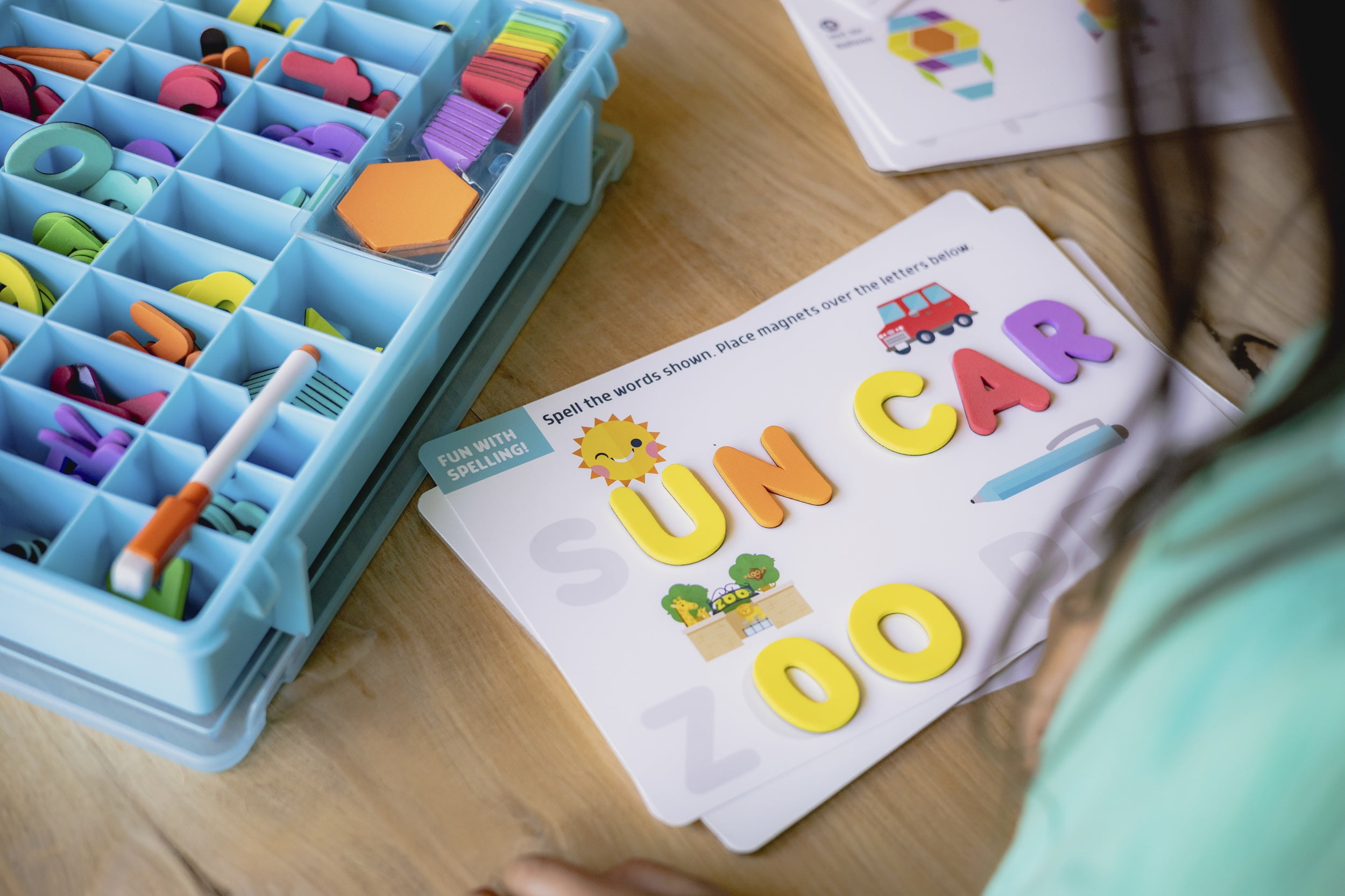 Chuckle & Roar Ultimate Magnet Set for Ages 3+ by Buffalo Games, Chuckle & Roar Ultimate Magnet Set