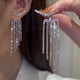 thumbnail image 2 of Pendientes de lujo con flecos para mujer, aretes colgantes de circonita con diamantes de imitación, joyería brillante para fiesta y boda, regalos, 2023, 2 of 4