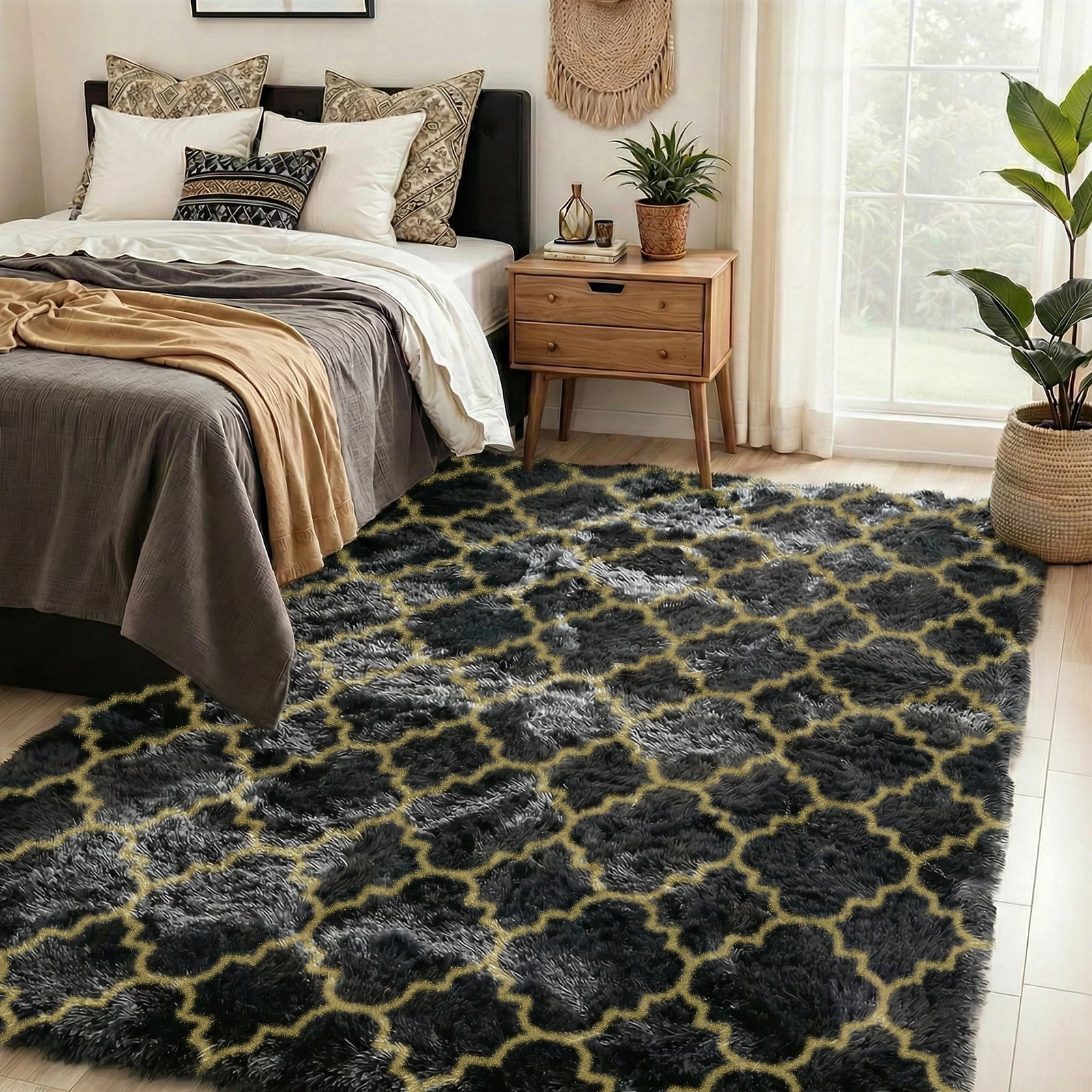 Pentantan Shag Area Rug, 8ft x 10ft Geometric Soft Fluffy Rugs for Living Room Bedroom Indoor Carpet, Black & Gold
