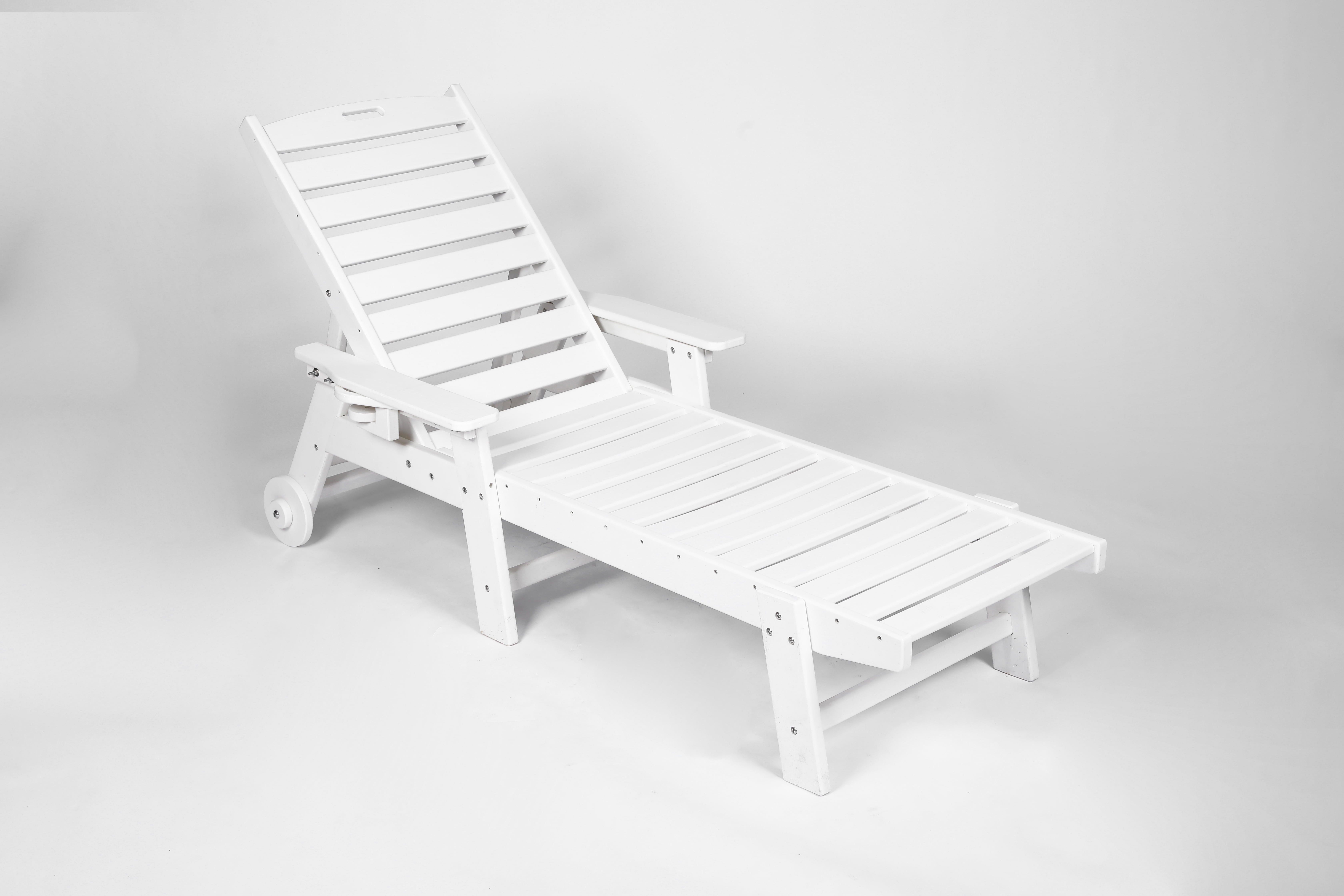 Wood Texture Outdoor Lounge Chair, 5 Position Adjustable Oversized Chaise Recliner for Pool Deck Garden Patio Yard, White