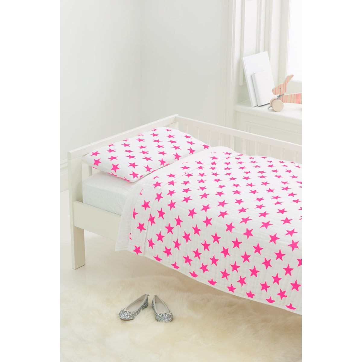 aden + anais Child Toddler Star Cotton Eco-Friendly Patterned Washable Bedding Sets, Crib/Toddler Bed, Pink, 3-Pieces