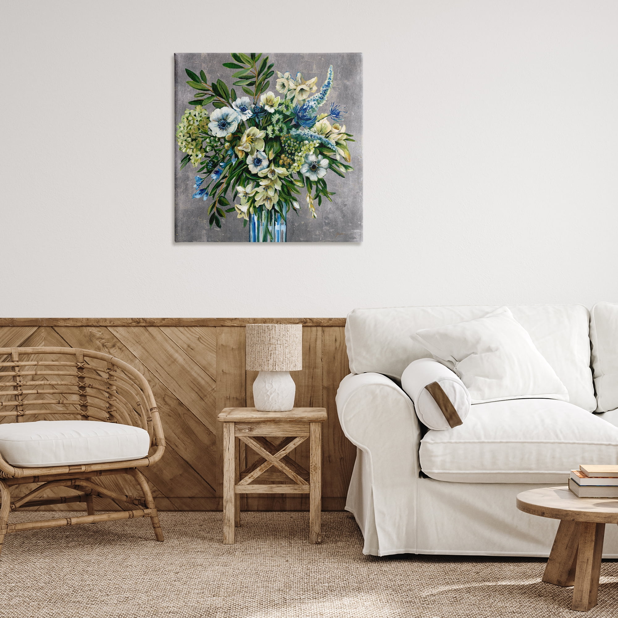 Stupell Industries Traditional Bouquet of Flowers Plants & Flowers Painting Wrapped Canvas Art Print Wall Art, 30 x 30