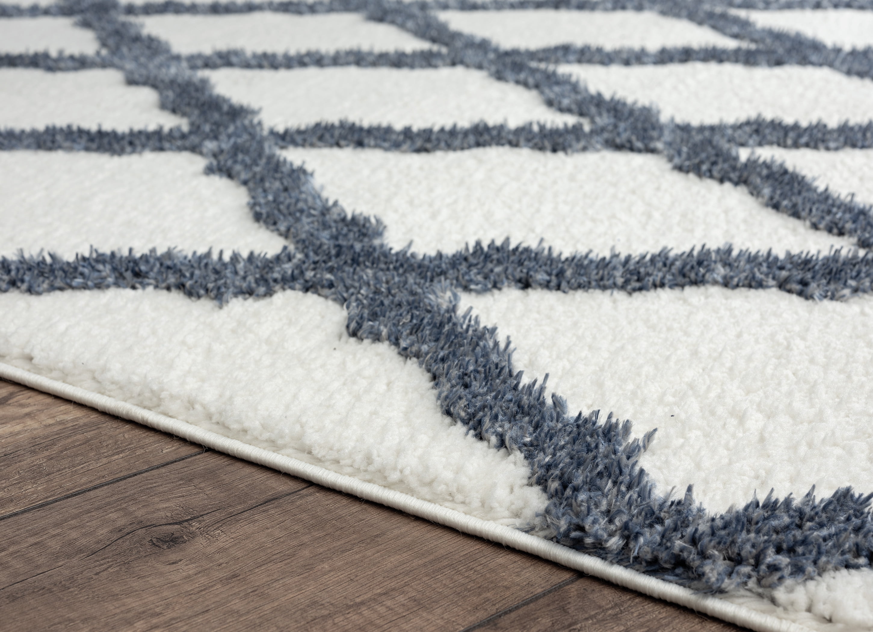 United Weavers of America Queensland Geometric Hand-Made Area Rug, 15' x 12.5'