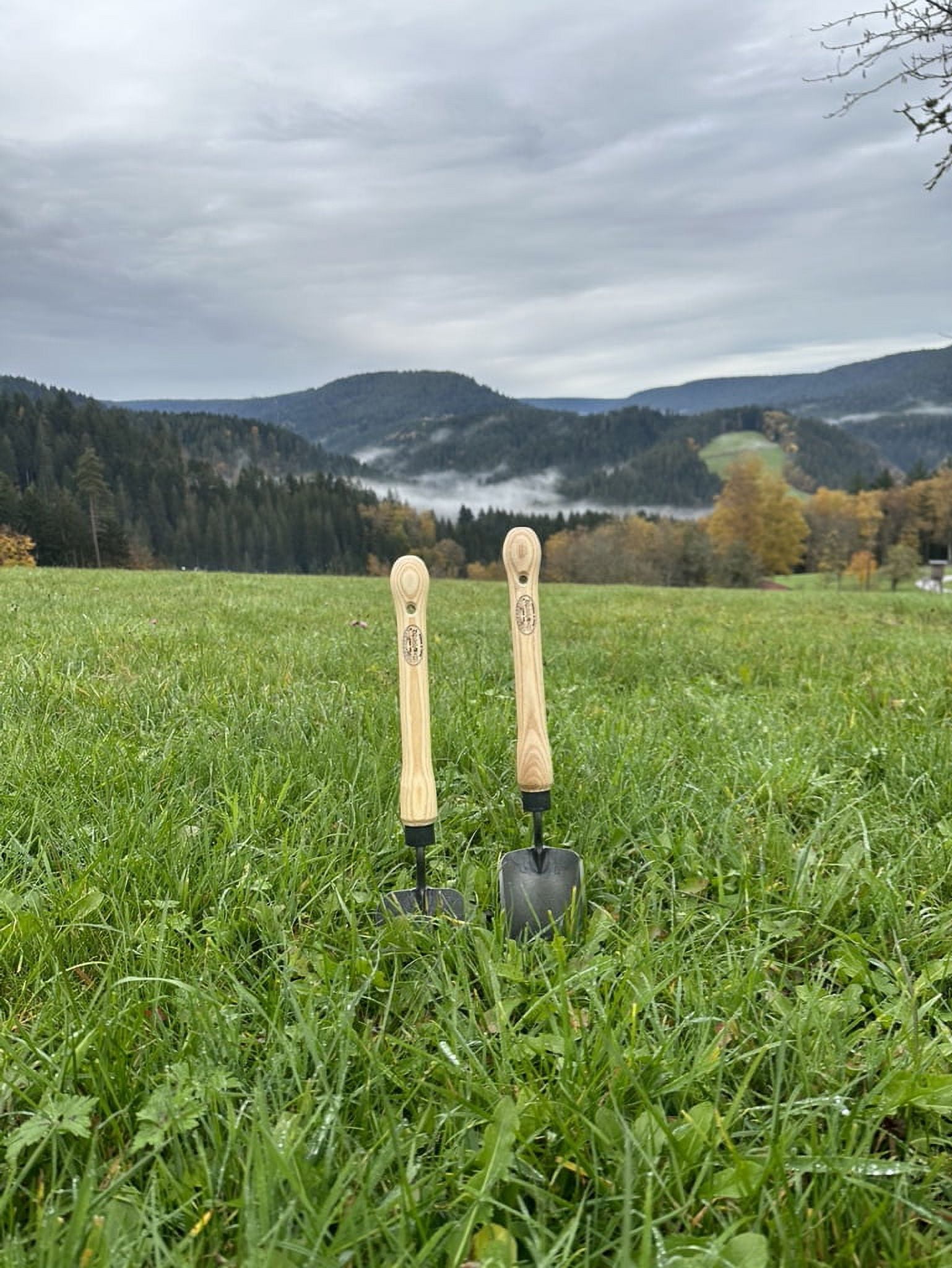 DeWit 3-Tine Garden Fork with Midsize Handle