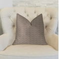 thumbnail image 2 of Plutus PBKR1989-1818-DP 18 x 18 Pouces Lien Rouge Luxe Coussin à Double Face - Rouge & Beige, 2 of 3