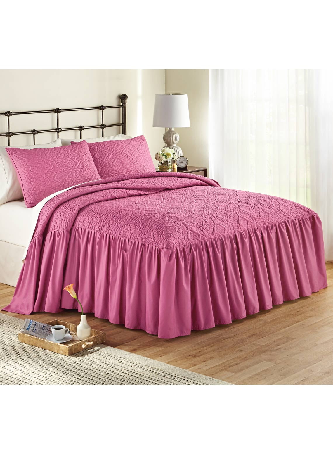 Solid Ruffled Bedding Separates Twin