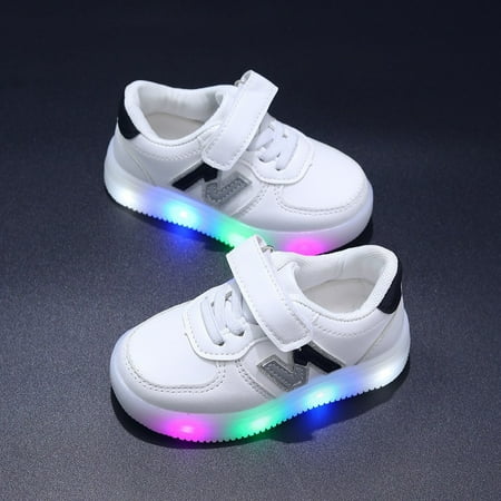 

2023 new children‘s luminous casual sneaker children‘s flashing light sneaker boys and girls breathable board shoes baby shoes