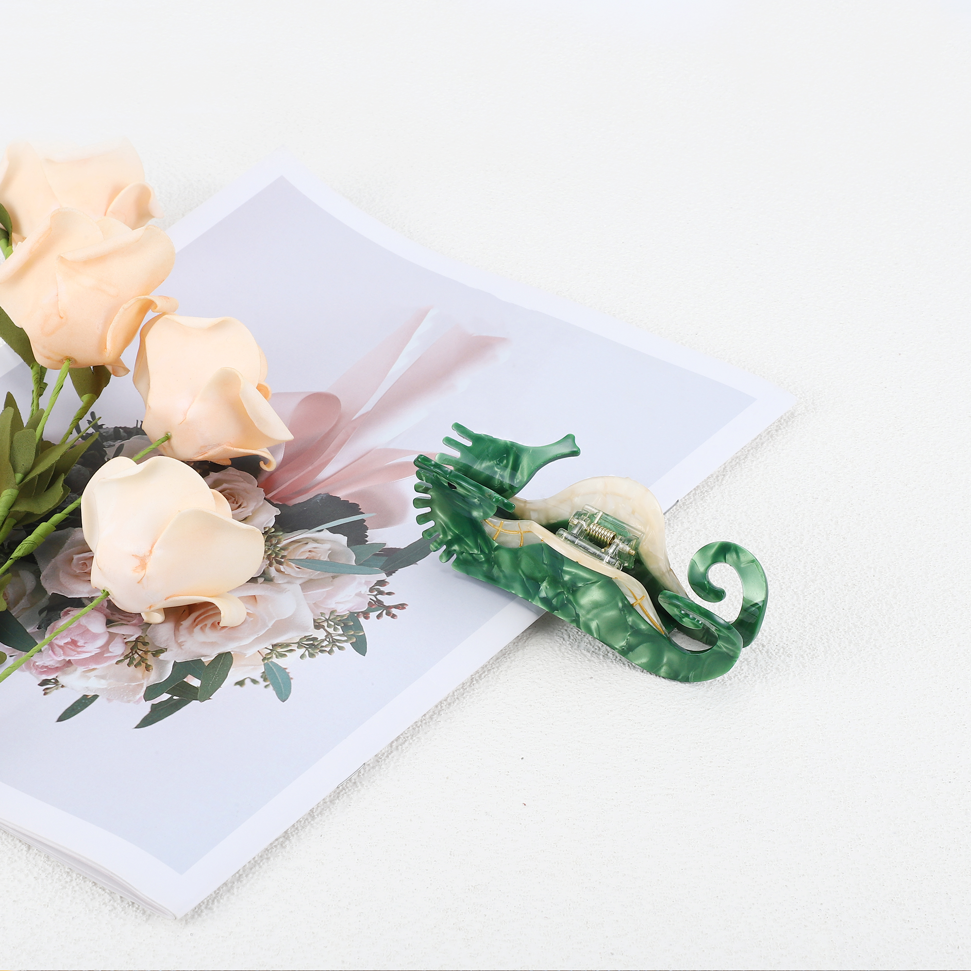 Unique Bargains Hippocampus Claw Clip, Acetate Hair Clips, Funny Claw Clips for Women