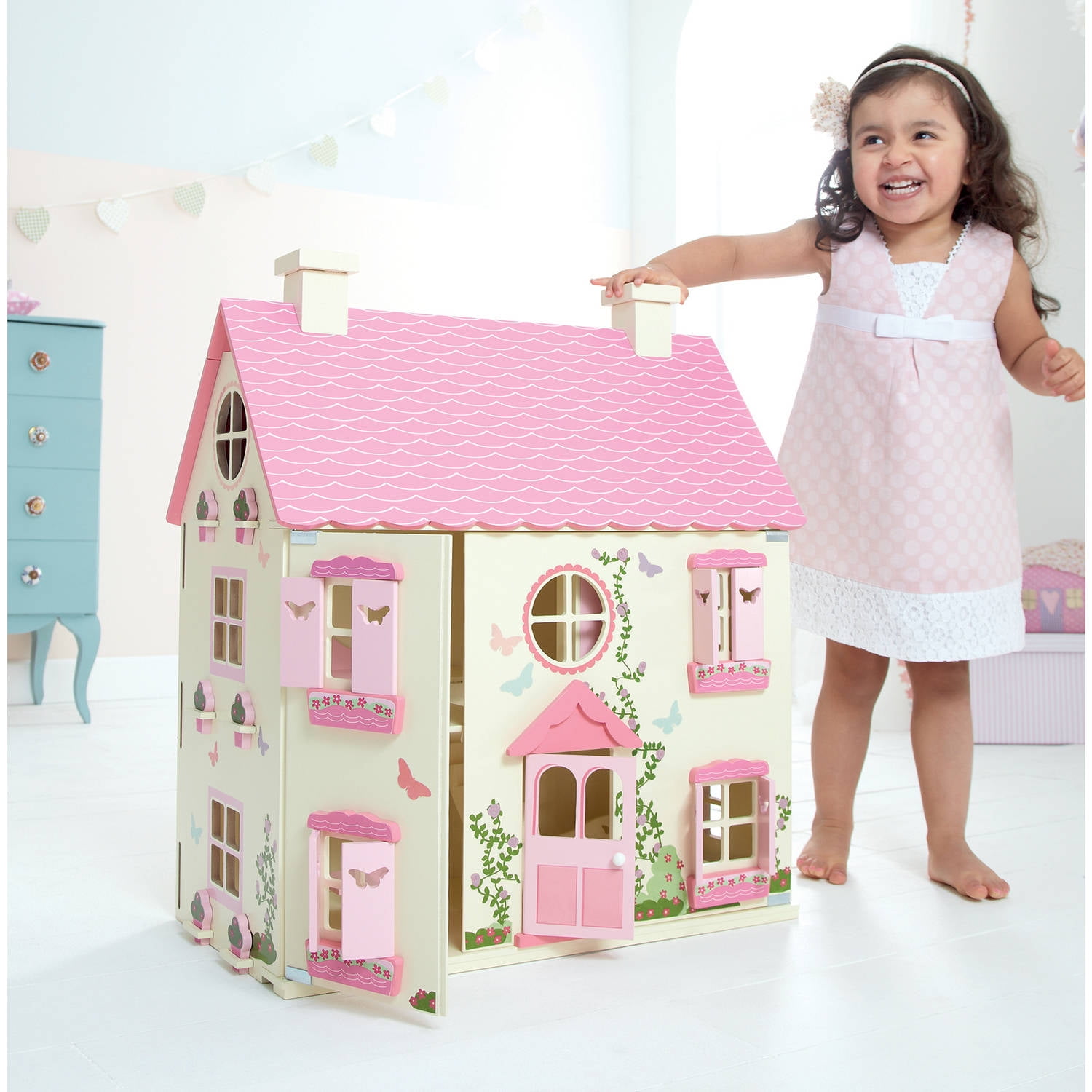 girly doll house decoration