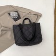 thumbnail image 4 of Bolso Mano Acolchado Nailon para Mujer Hombro Sólido Viajes (), 4 of 8