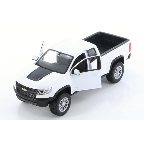 2017 Chevy Colorado ZR2 Pickup Truck, White - Showcasts 37517 - 1/27 Scale Diecast Model Car