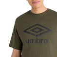 thumbnail image 3 of Umbro - Camiseta Core Logotipo Grande para Hombre (Noche del Bosque, Negro), 3 of 4