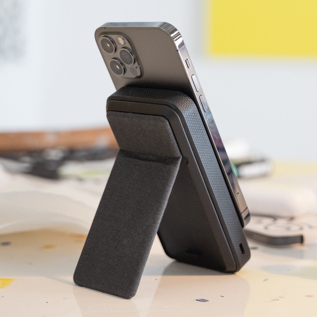 mophie Snap+ Powerstation Wireless Stand - Black - Compatible with MagSafe Enabled iPhones or Any Qi-Enabled Smartphones Including Apple Samsung or Google Phones