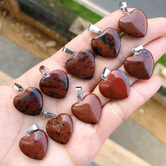 QQTDFG 10pcs Red Spot Gems stone Heart Pendants Chakra Reiki Healing Amulet-default