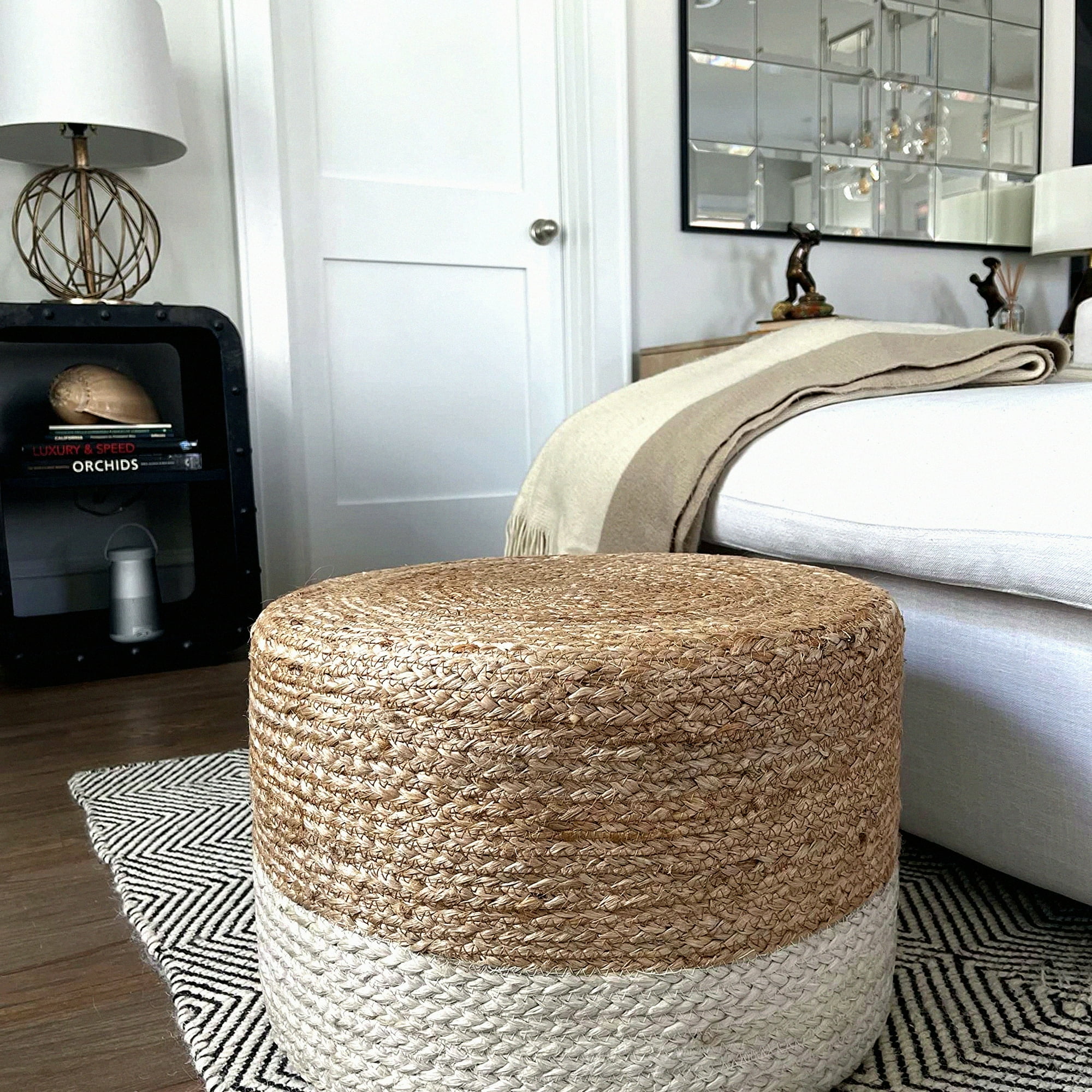 Pouf bedroom discount